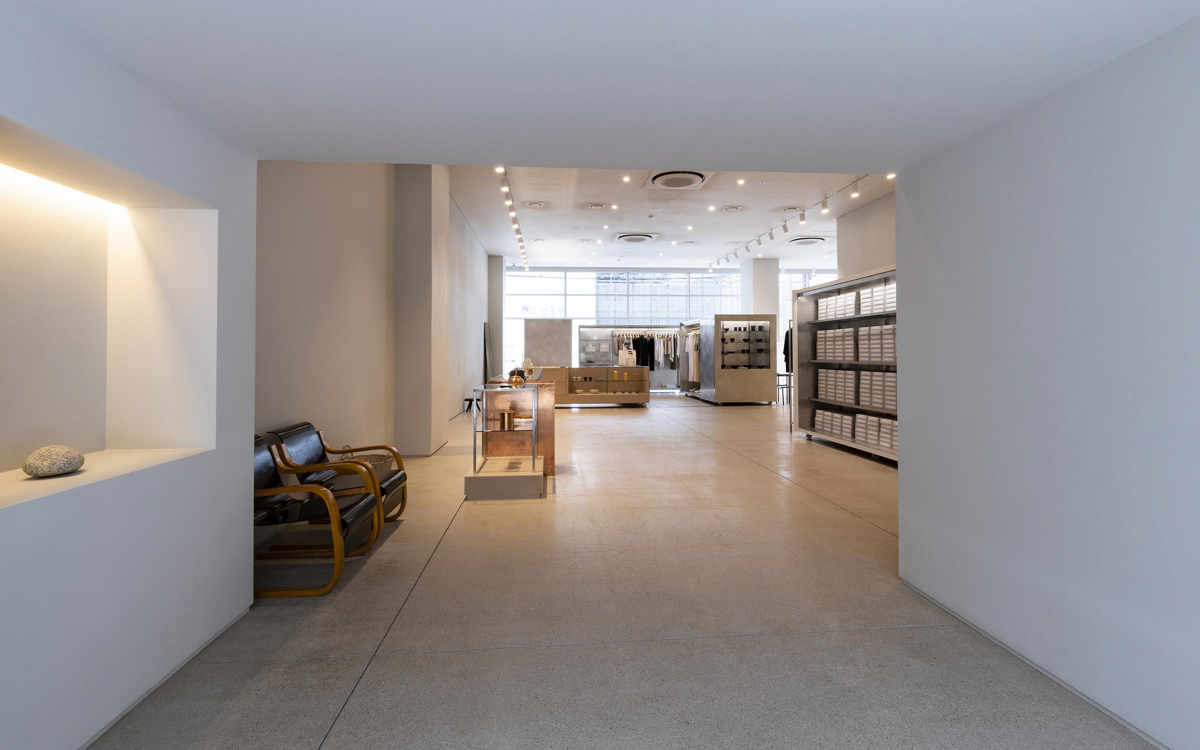 005. Monoha / Shop - 25