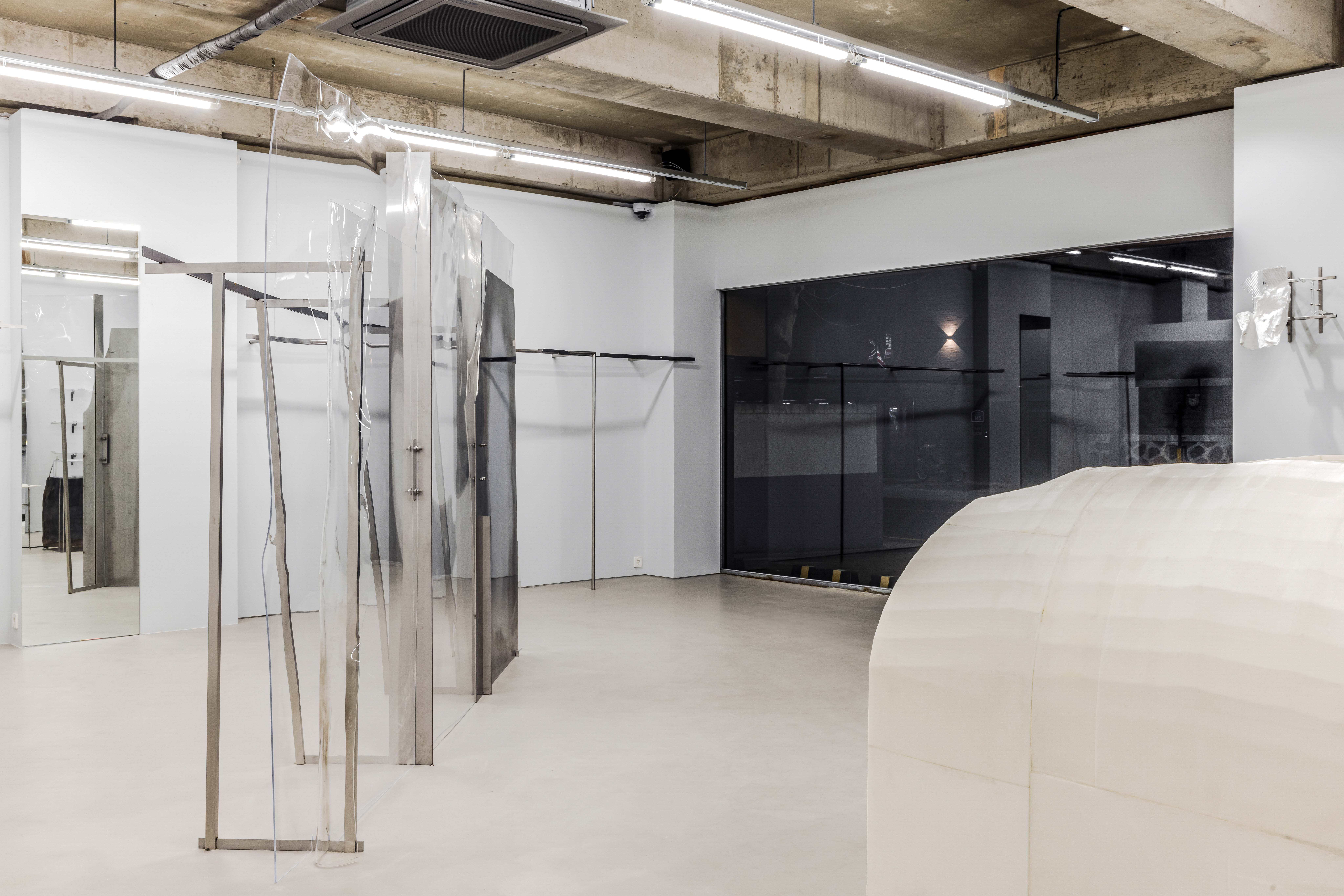 020. Rhyker shop - 40